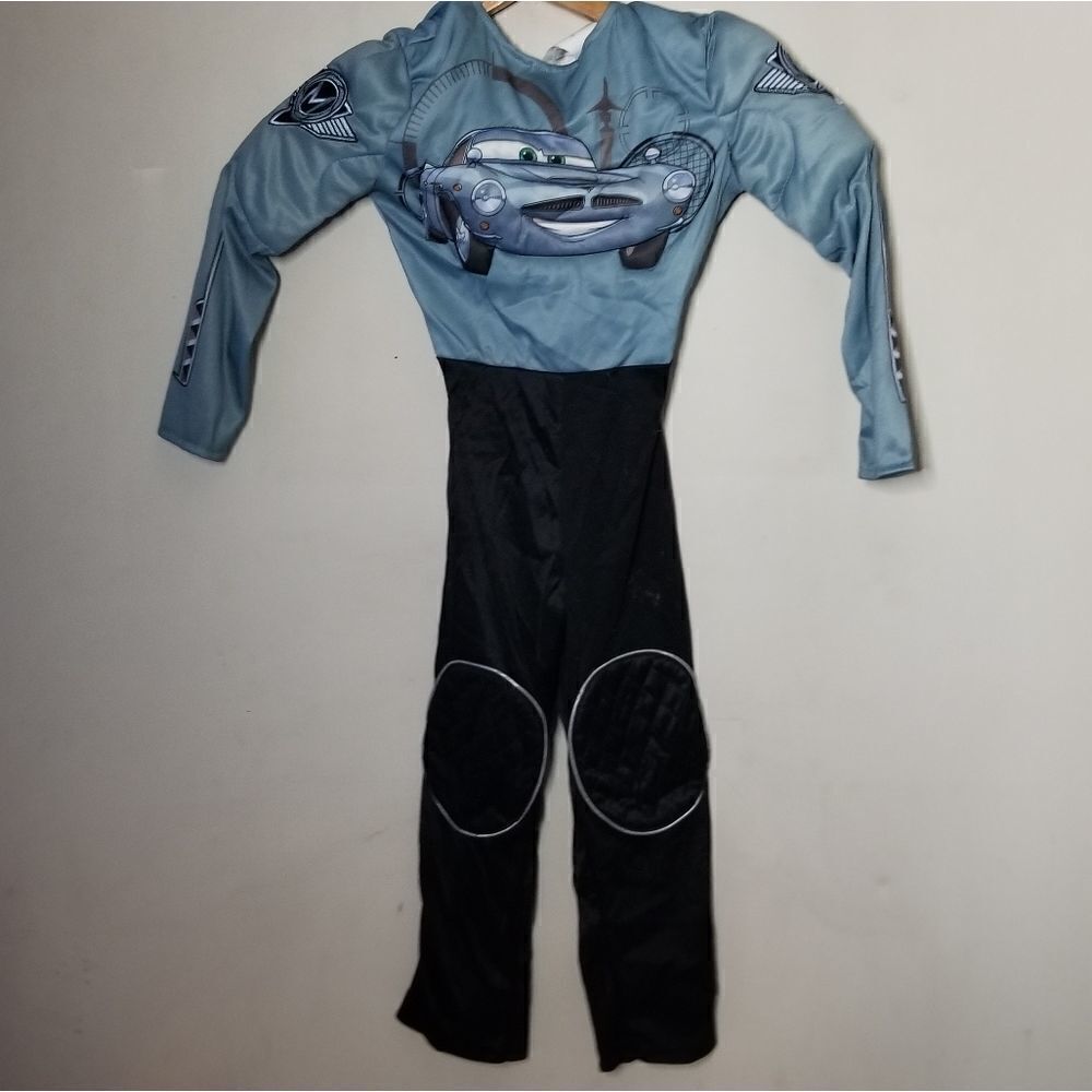 Cars disney Lightning McQueen costume kids size 4-6 muscles and all